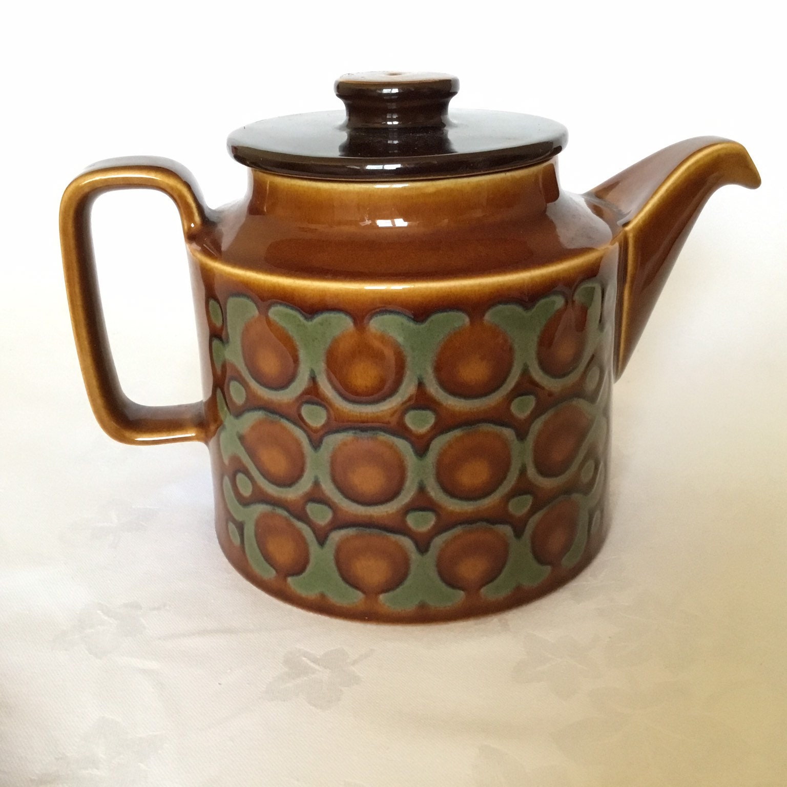 Hornsea pottery teapot c 1970s, Bronte mid century modern teapot