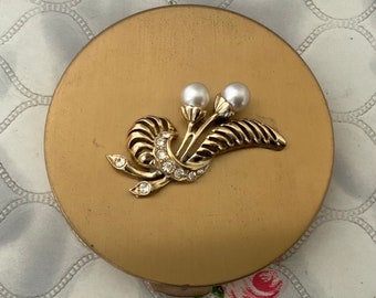 Vintage powder compact with faux pearls, mid century gold tone makeup mirror