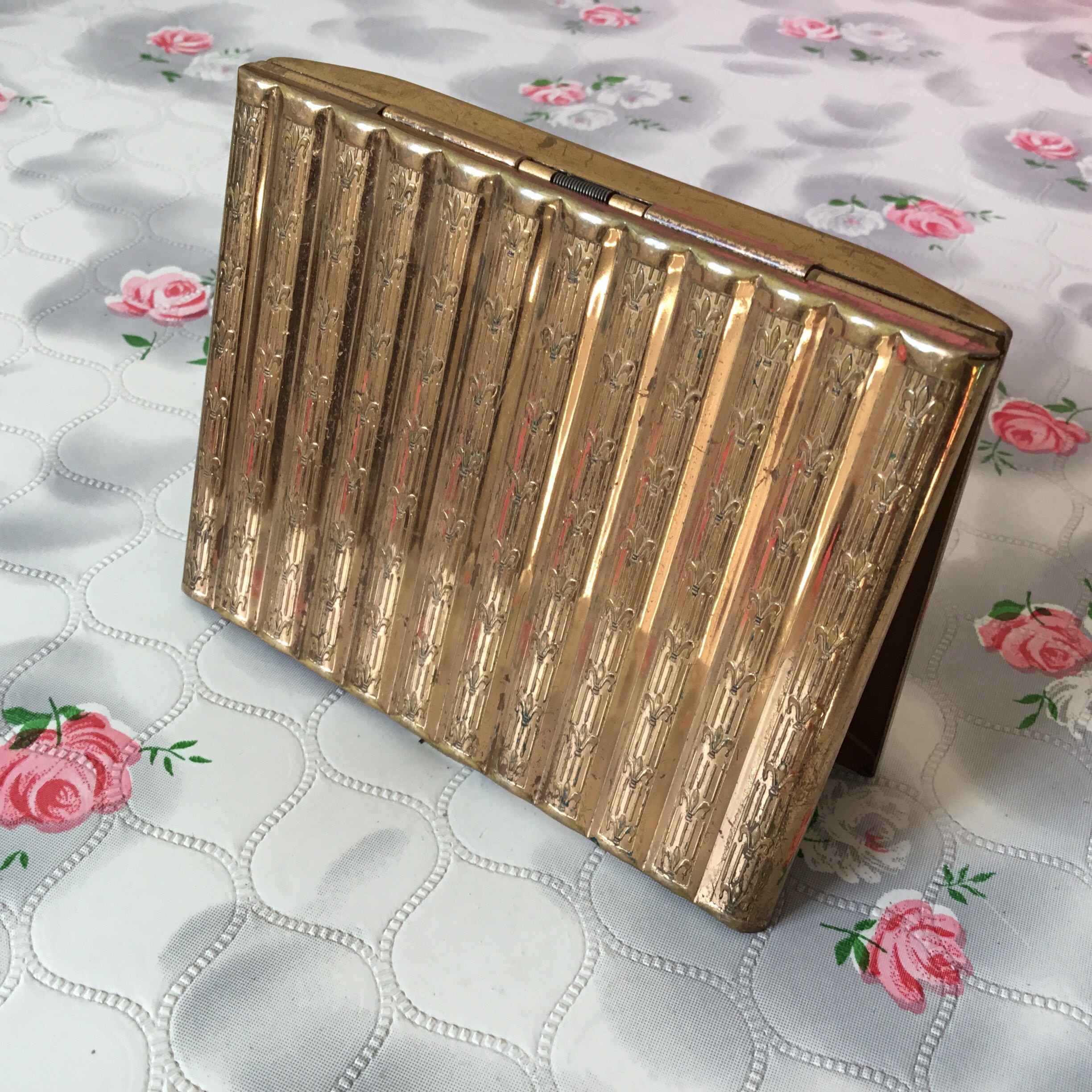 Vintage Gwenda ladies cigarette case, c1950s with a mirror and ...