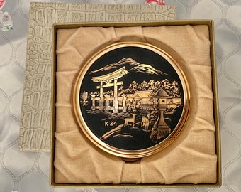 Japanese Damascene powder compact, vintage 1950s k24 handbag mirror with Mount Fuji, made in Japan