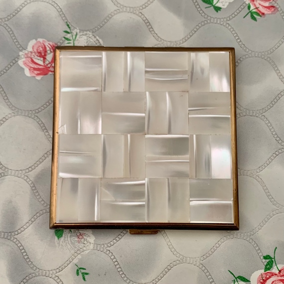 Mother of pearl loose powder compact, vintage 1950s square makeup mirror with abalone shell tiles