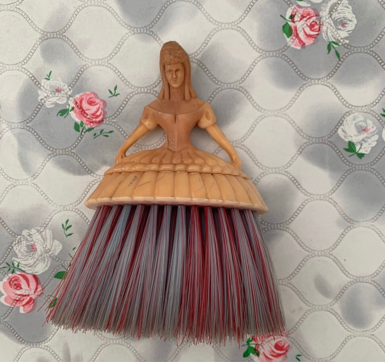 Crinoline Lady dustpan and brush