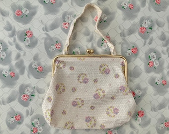 Lumured beaded evening bag with pink roses and handle, vintage cream party purse