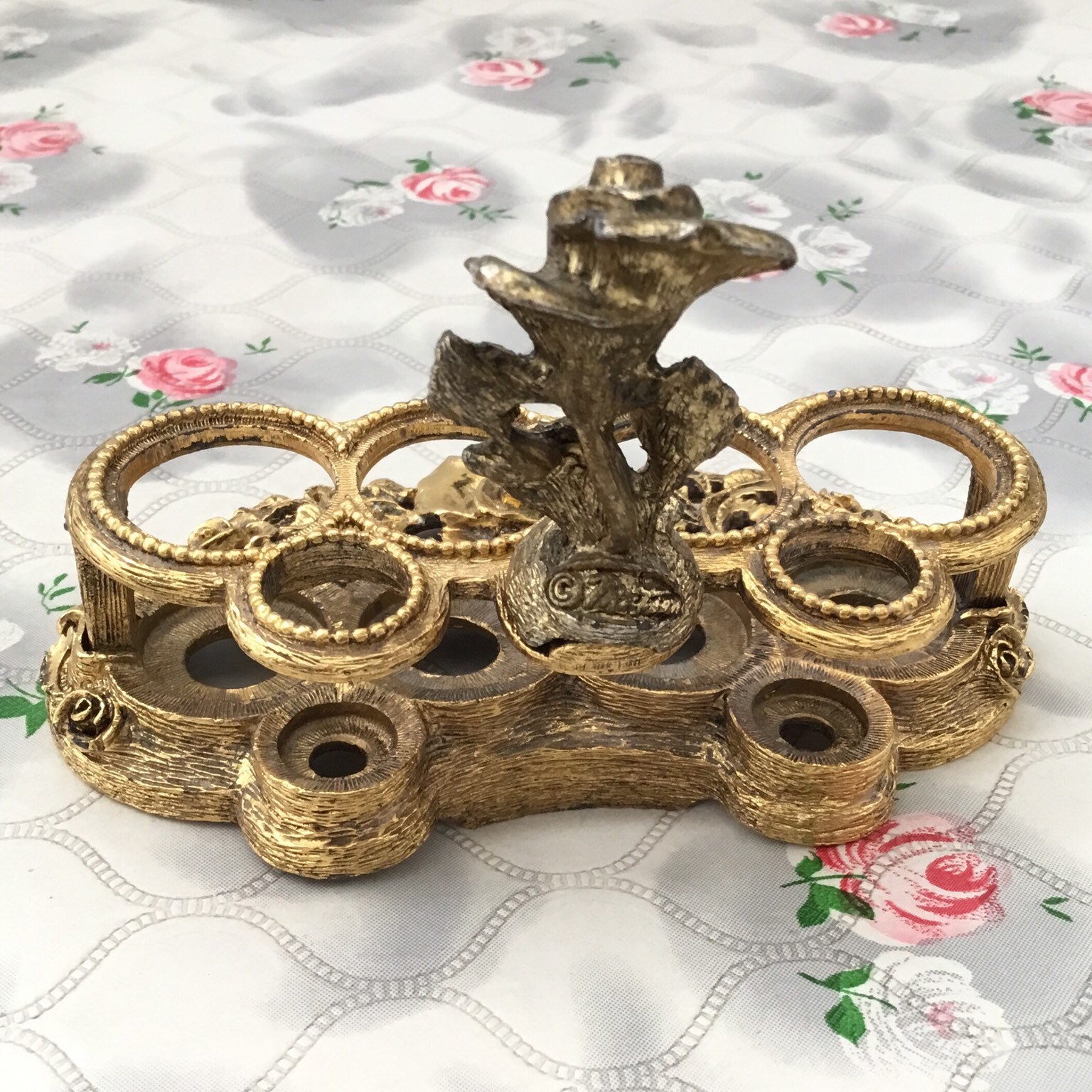 Matson vintage dressing table lipstick holder, 1960s or 1970s, gold