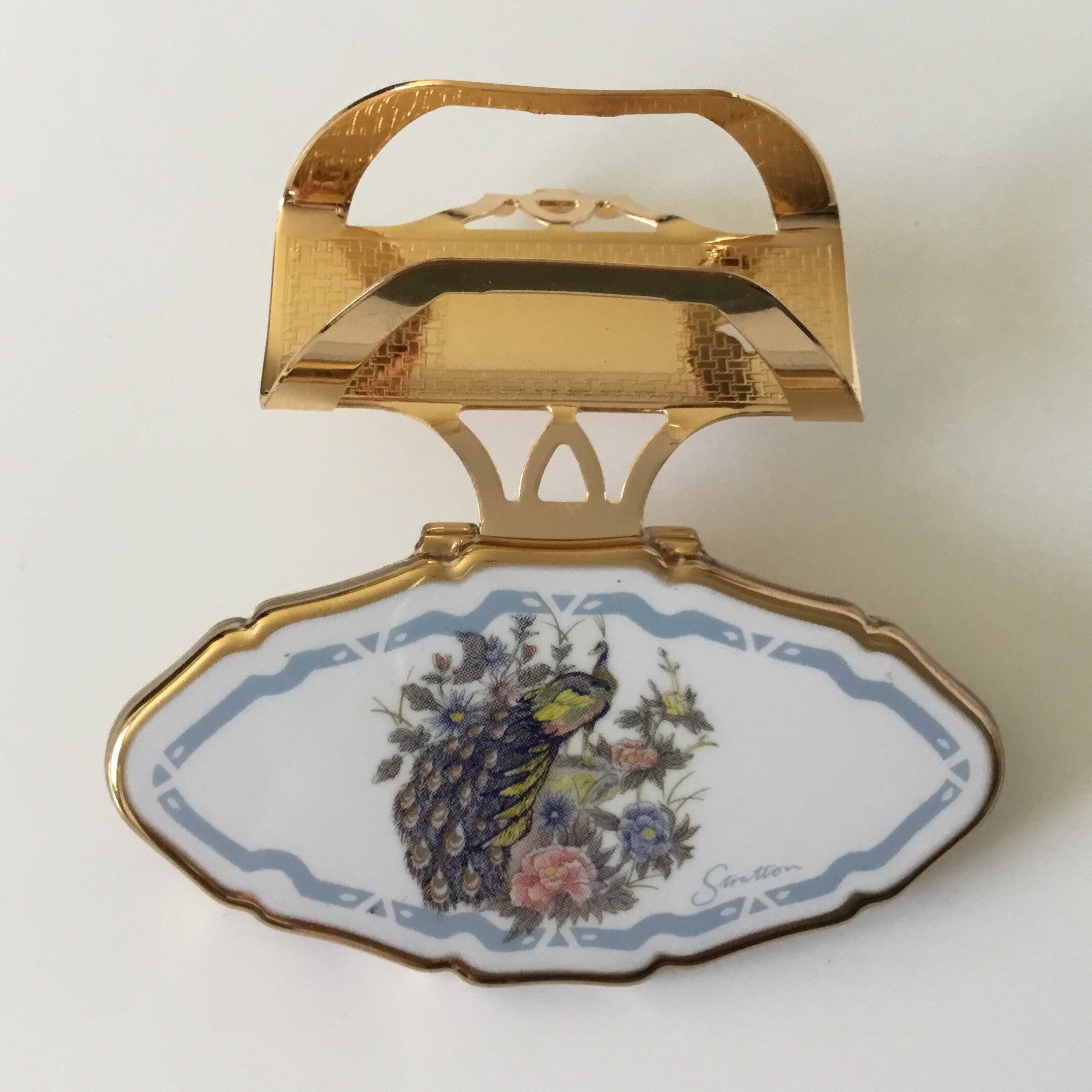 Vintage Stratton Lipview Lipstick Holder And Mirror, With A Peacock Vintage Stratton Lipview Lipstick Holder And Mirror, With A Peacock