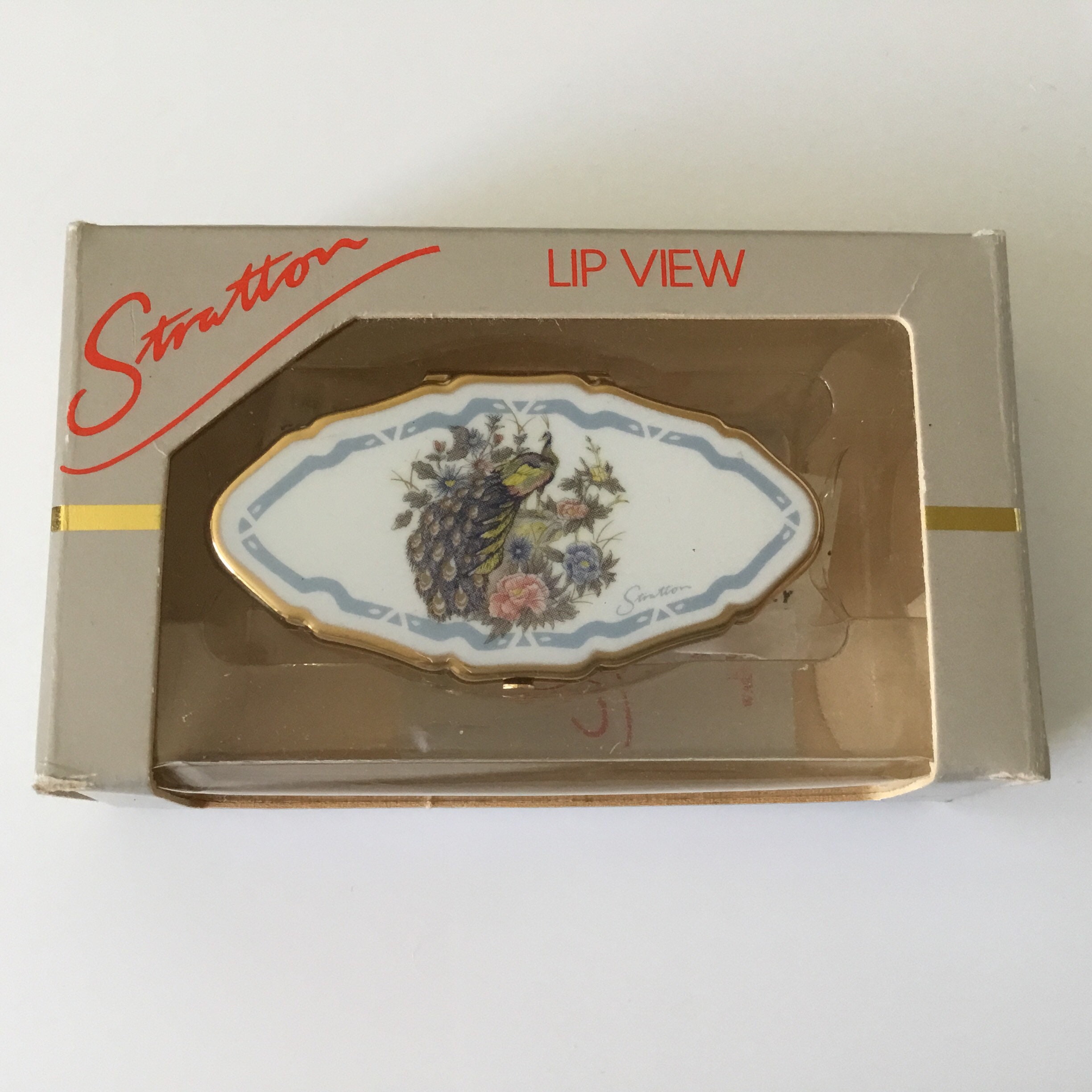Vintage Stratton Lipview Lipstick Holder And Mirror, With A Peacock Vintage Stratton Lipview Lipstick Holder And Mirror, With A Peacock