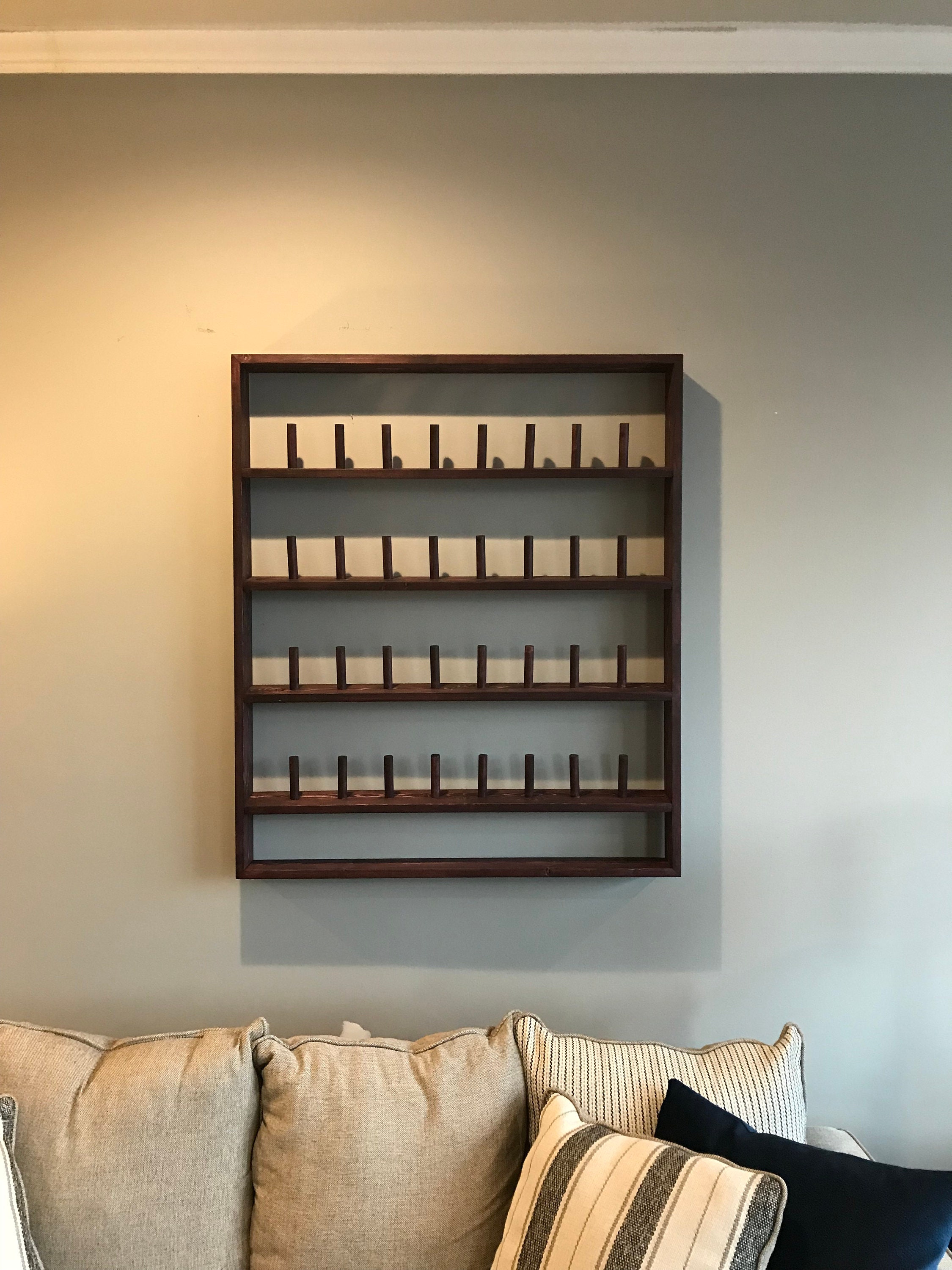 throw pillow display rack