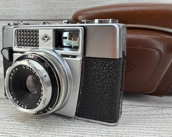 Vintage 1960s Agfamatic/Optima Ia Camera by Agfa
