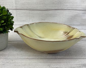 Vintage Frankoma Pottery Vegetable Bowl 201 in Plainsman Gold
