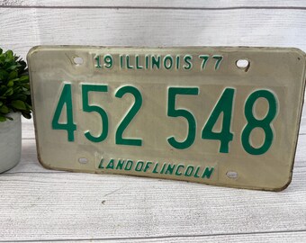 Vintage 1977 Land of Lincoln Illinois License Plate