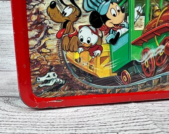Vintage 1980s Disney World on Ice Metal Lunchbox - Etsy