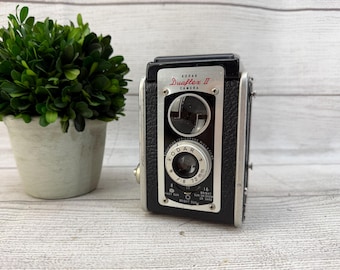 Vintage 1950s Mid Century Kodak Duaflex II Film Camera