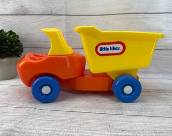Vintage Little Tikes Dump Truck Toy