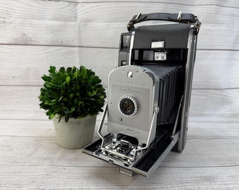 Vintage Polaroid Land Camera Model 150