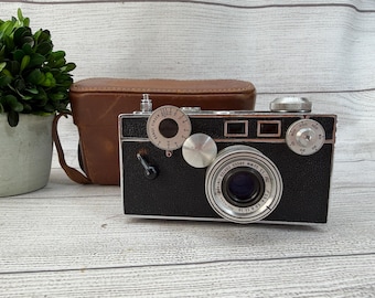 1940s Argus C3 Range Finder - Vintage Camera