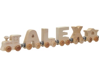 Trenes personalizados con nombre y acabado transparente