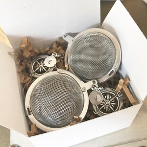 Pair of Personalized Tea Infusers With Compass Charm - Etsy