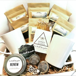Tea Sampler Gift Box – Personalized Infusers, Soy Candle & Honey