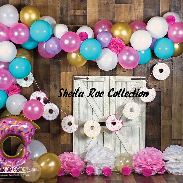 Doughnut Backdrop SR0455  - Glare Free Vinyl 7' wide by 5' tall