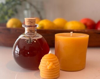 Set de regalo de miel cruda con velas de cera de abeja / Kit para una cocina acogedora / Regalo para anfitriona / Set de miel natural y velas / Listo para regalar