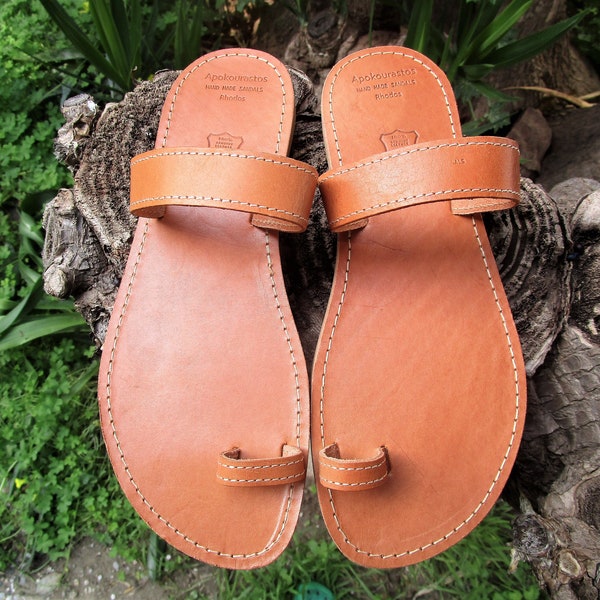 Men's Handmade Greek Leather Sandals, Toe Strap Sandals with Cushioned Insole Option, Classic Leather Sandals, Toe Ring Sandals