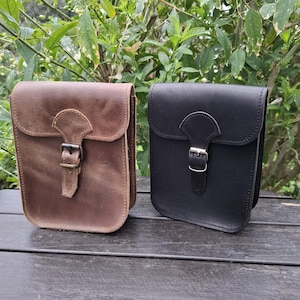 Sac banane, sac en cuir grec fait main, petit sac unisexe avec passants de ceinture, sac à bandoulière en cuir, sac à main bandoulière classique