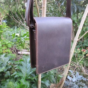 Besace, Sac en cuir grec fait main, Sac bandoulière vertical pour homme, Sac à bandoulière à rabat en cuir véritable