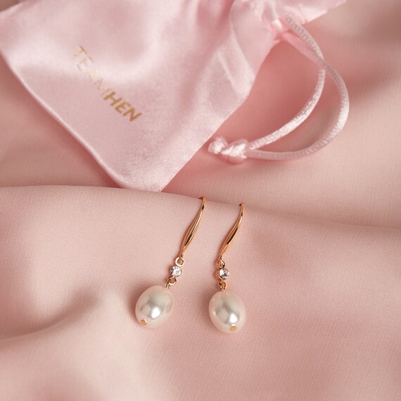 Pearl Drop Earrings Bridesmaid Pearl Earrings Bridal Pearl Etsy UK