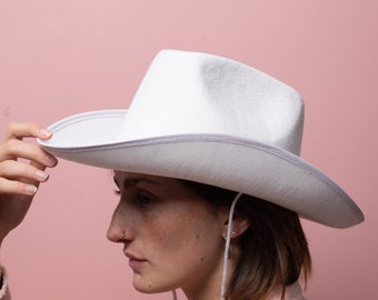 White Hen Party Cowboy Hat