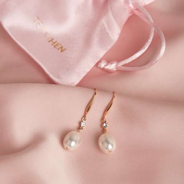 Pearl Drop Earrings, Bridesmaid Pearl Earrings, Bridal Pearl Earrings, Hen Party Earrings, Wedding Earrings