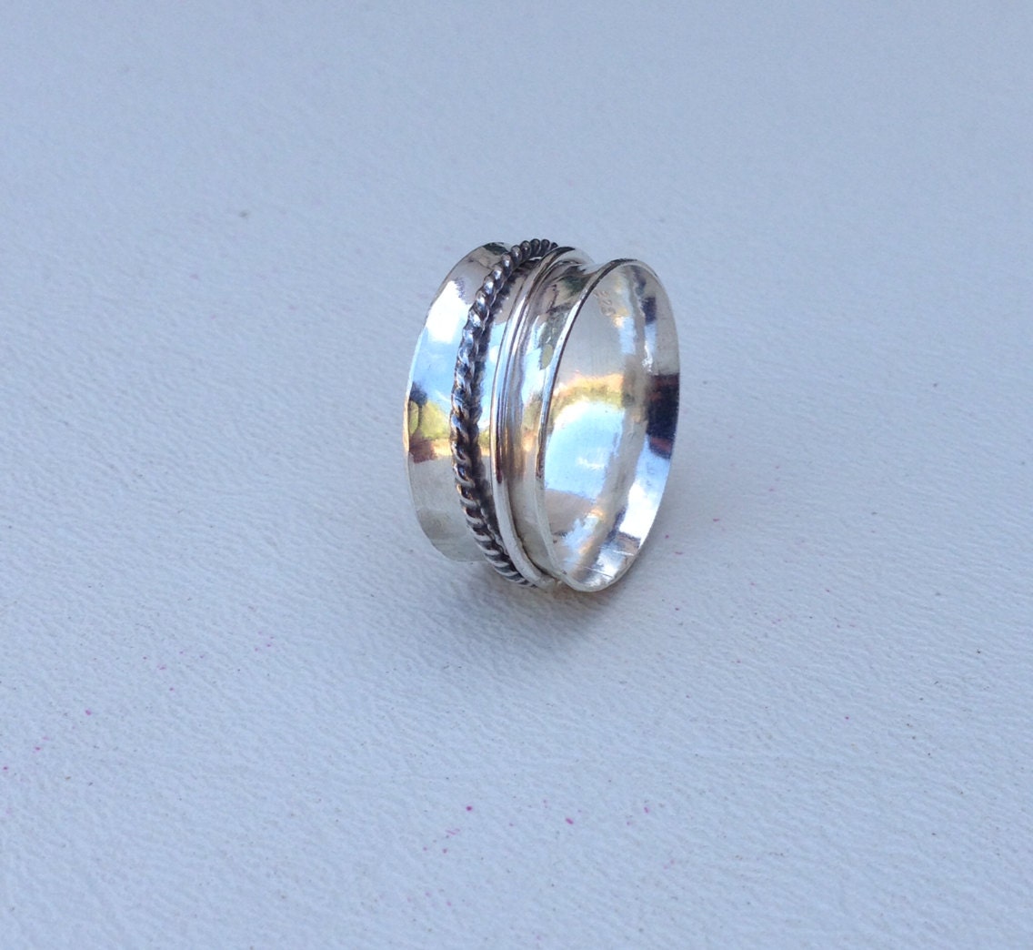 "sterling silver spinner ring"