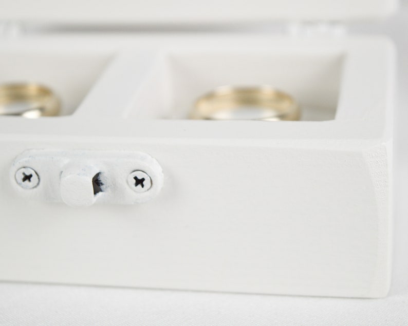 Witte Ring Doos, Gepersonaliseerde Ring Doos, Ring Drager Doos, Witte Bruiloft Ring Doos, Ceremonie Ringendoos afbeelding 8