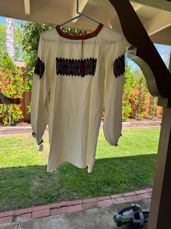 Vintage Hungarian Embroidered Mini Dress - image 2
