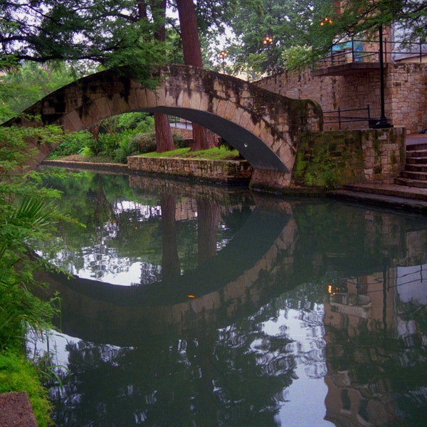 Morning on the San Antonio Riverwalk