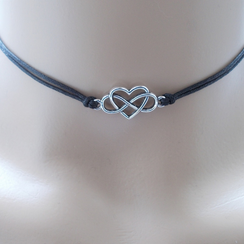 Black Heart Choker Necklace - Etsy