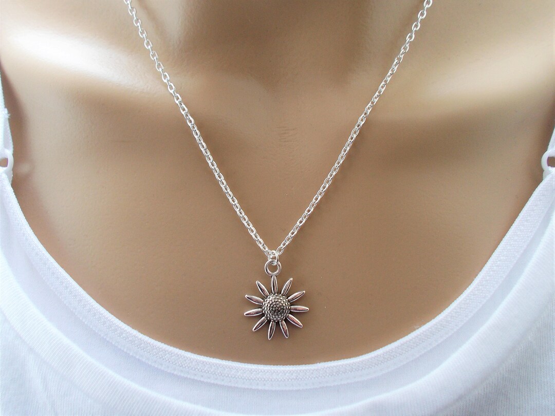 Sunflower Necklace a Dainty Silver Necklace for Women Etsy UK