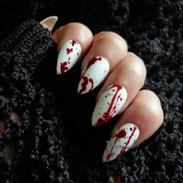 Gothic Horror Halloween | Painted False Nails | Fake Nails | Press on Nails | Glue on Nails | Blood Red