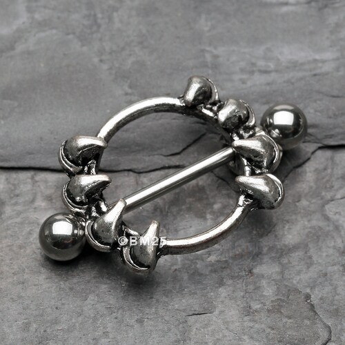 A Pair of Vicious Gore Claws Nipple Shield Ring - Etsy