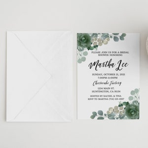 Puede incluir: Una invitaci&oacute;n de ducha nupcial floral verde y blanca para Martha Lee. La invitaci&oacute;n incluye la fecha, la hora, la ubicaci&oacute;n y la informaci&oacute;n de RSVP.