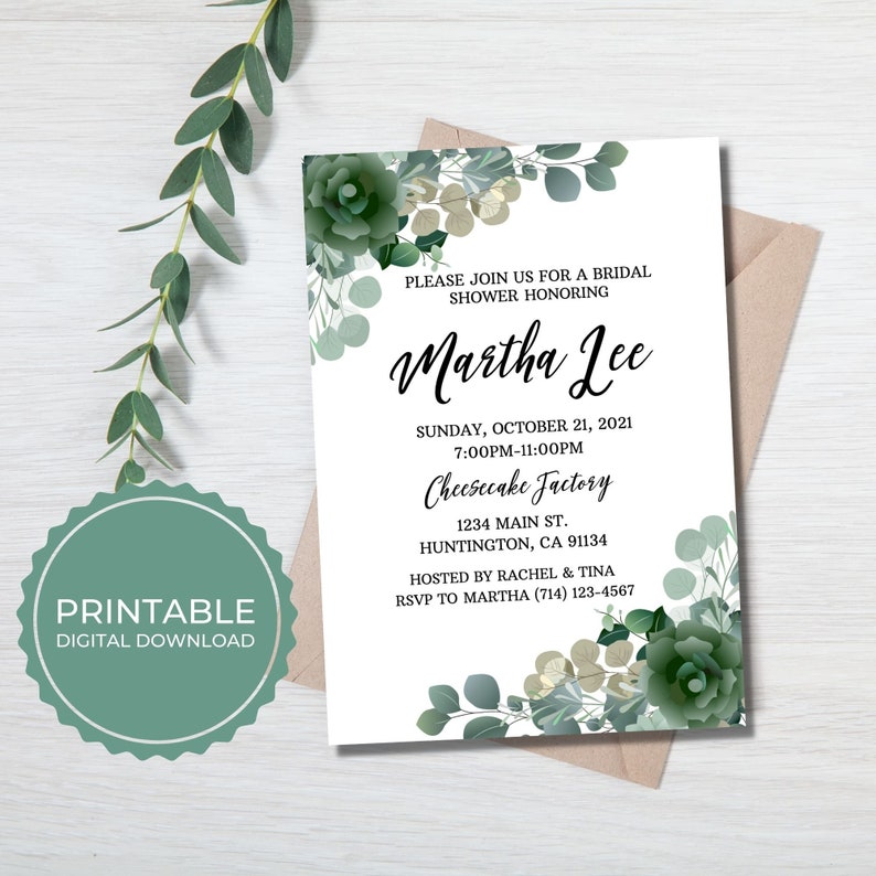 Puede incluir: Una invitaci&oacute;n imprimible para una despedida de soltera con un dise&ntilde;o floral verde. La invitaci&oacute;n dice "Por favor, &uacute;nase a nosotros para una despedida de soltera en honor a Martha Lee" e incluye la fecha, la hora, el lugar y la informaci&oacute;n de RSVP.