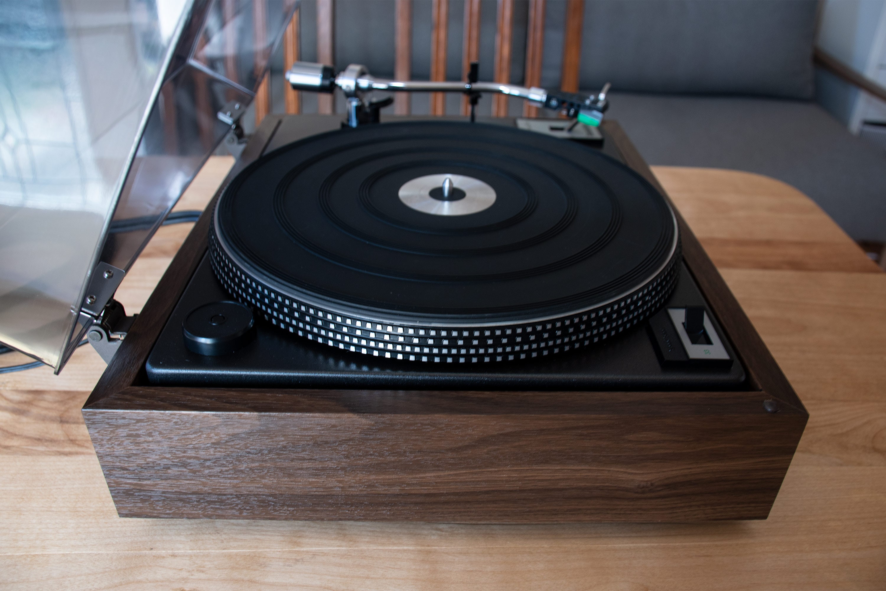 Retro Restored Dj Turntables