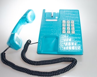 Vintage Push Buttons Phone in Ocean Aqua Blue (Turquoise Color) Glossy Finish with Crocodile Leather Like Embossing Stylish Top (Tone Mode)