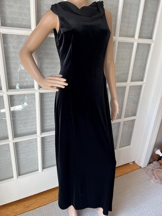 Vintage 90s Robbie Bee Black Velvet Look Sleeveless Gown W