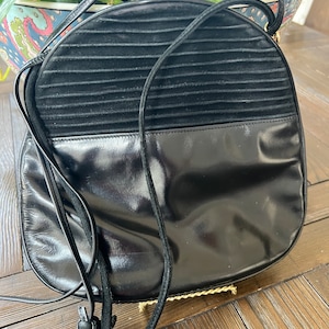 Rare vintage black patent leather/suede Italian made bag