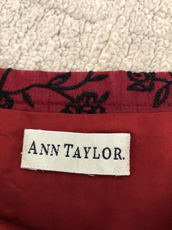 Vintage Ann Taylor silk red/Black and brighter fl… - image 6