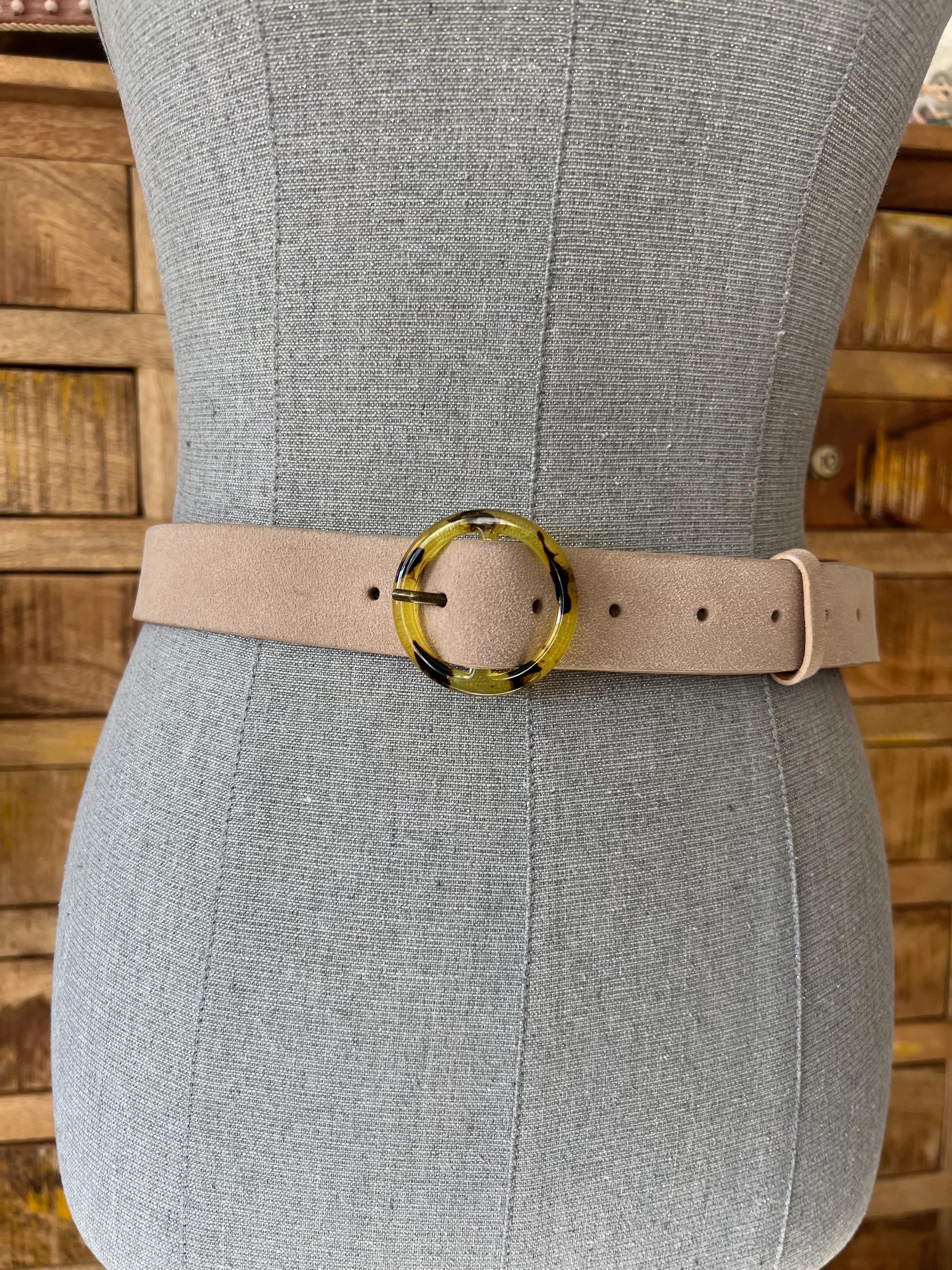 Vintage Lucite Belt - Etsy display picture 1