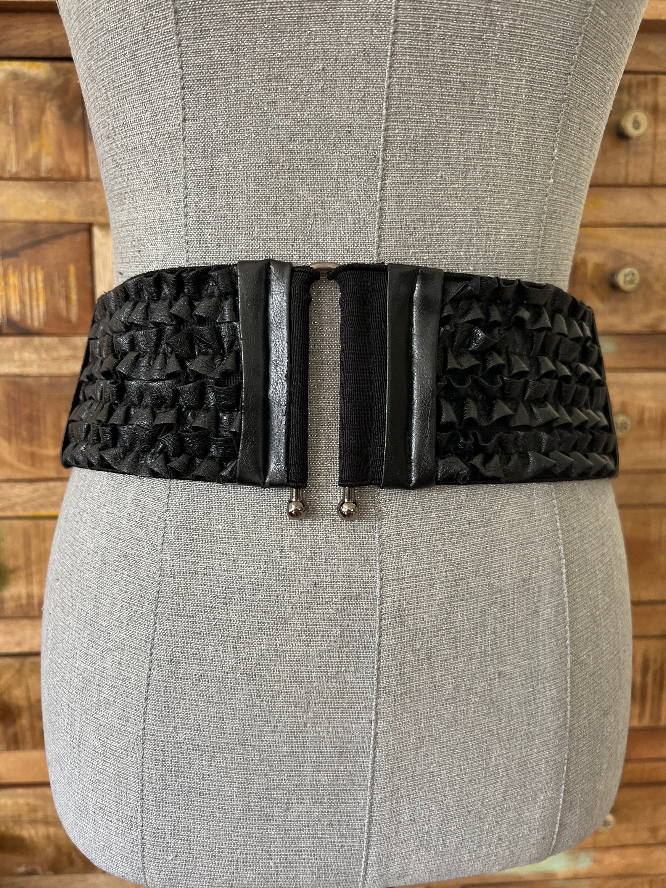 Vintage Black Faux Leather Ruffle Stretch Wide Belt Retro JASGOOD Women Retro Wide Elastic Belt Stretchy Waist Belt  main image 4