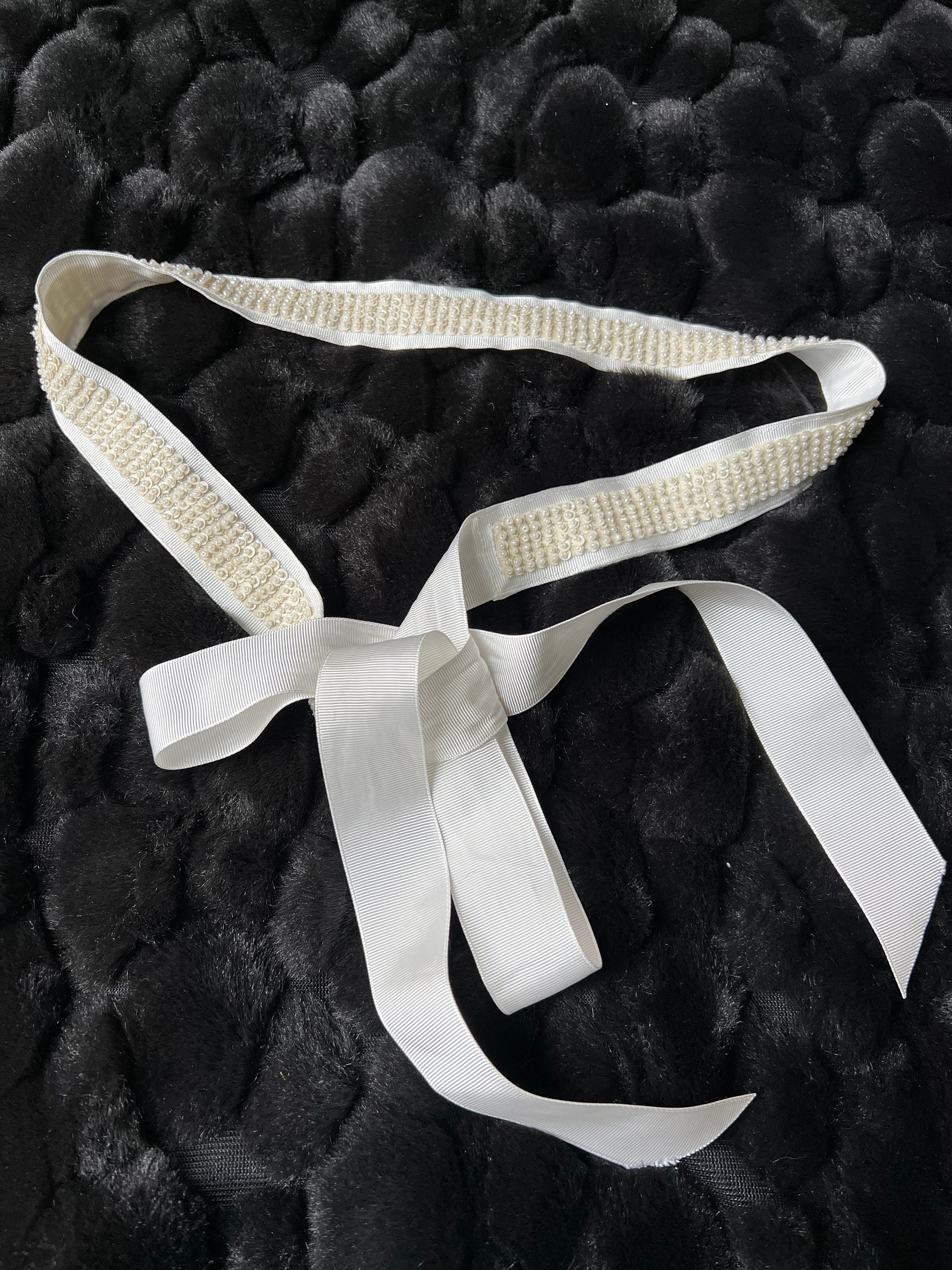Hand Made White Grosgrain Ribbon Belt With Ivory Sequins  display picture 1