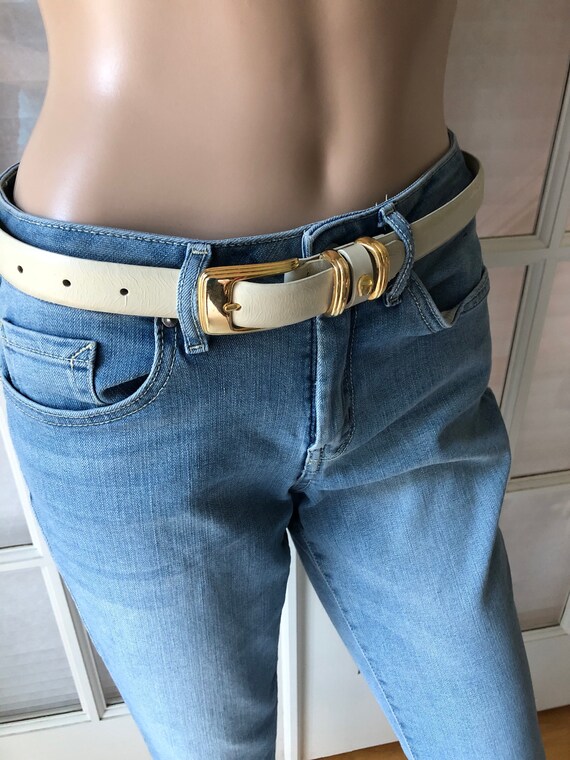 Vintage Etienne Aigner cream leather belt