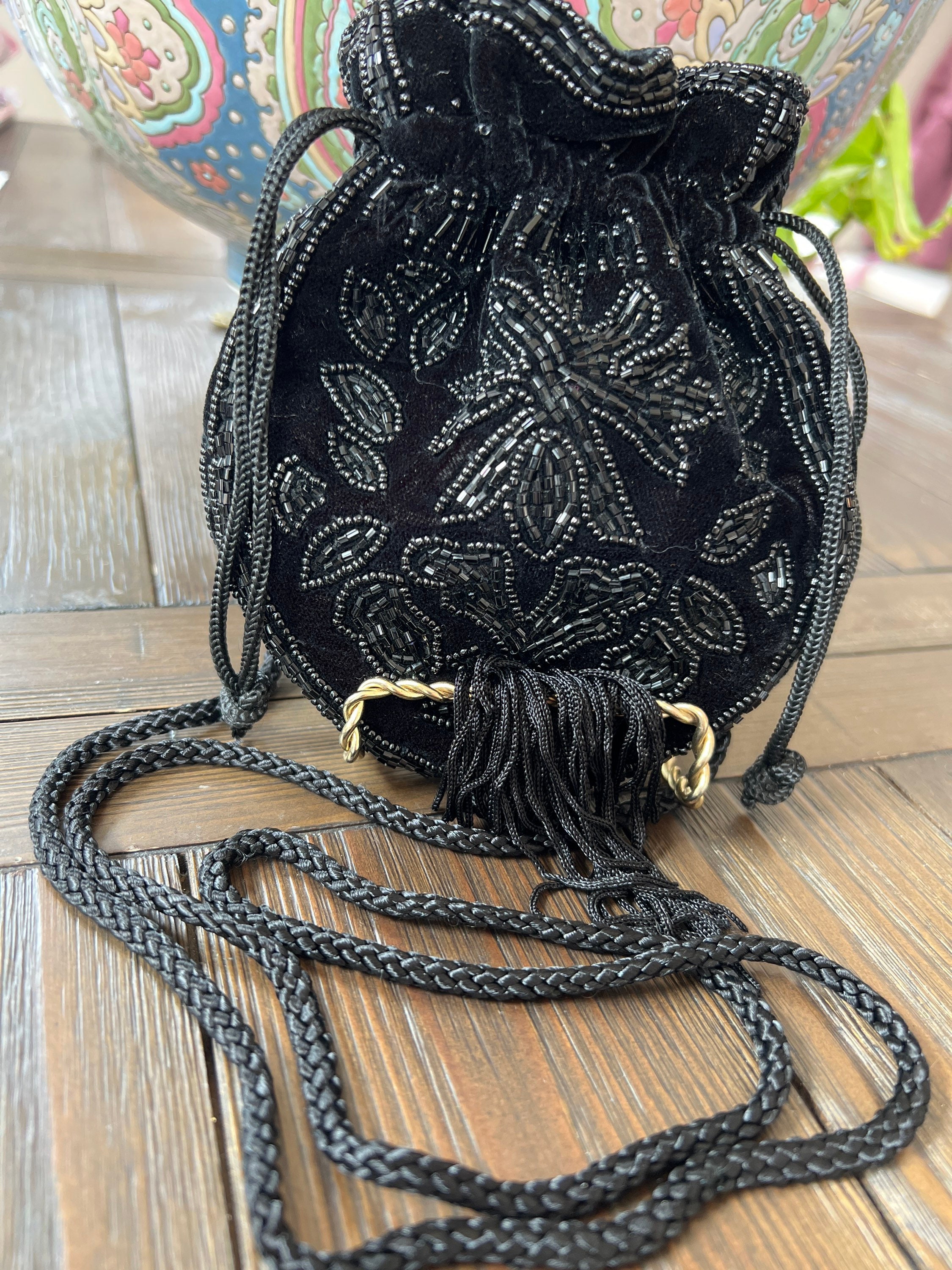 La Regale Black Velvet Evening Bag – the SHUDIO